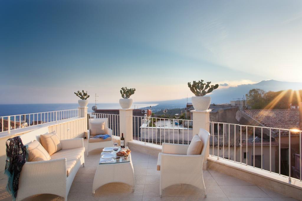La Malandrina - Apartments & Suites Taormina Camera foto