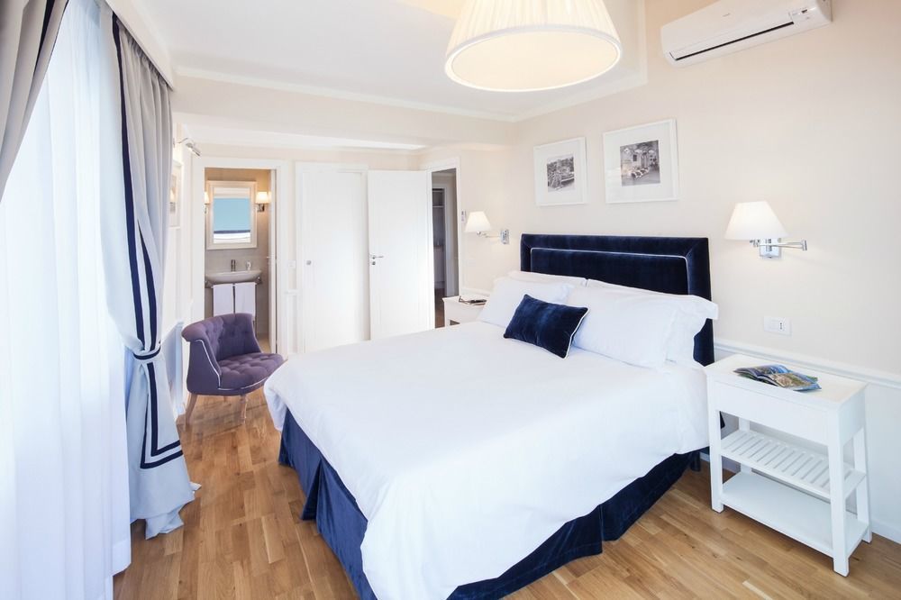 La Malandrina - Apartments & Suites Taormina Esterno foto